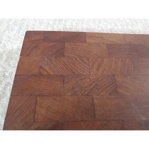 Genuine Teak Siamese Designed by Ernest Sohn 8"x10" Cutting Board - Picture 6 of 9